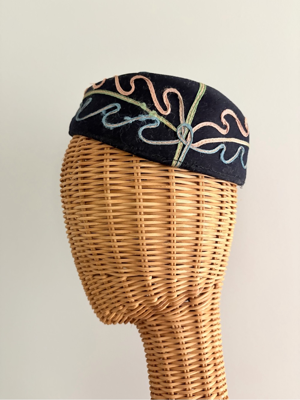 Vintage Black Embroidered Pillbox Hat - Women's Accessories